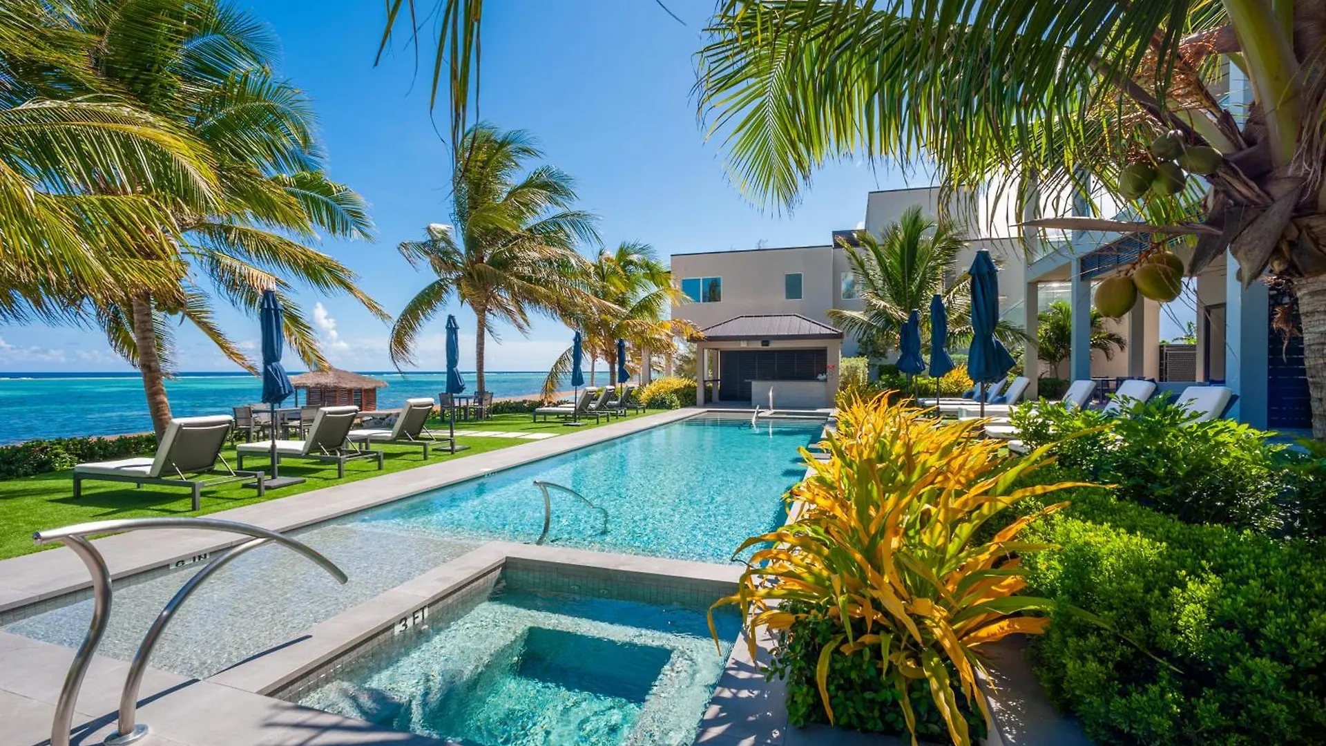 Black Urchin Boutique Resort Bodden Town 0*,